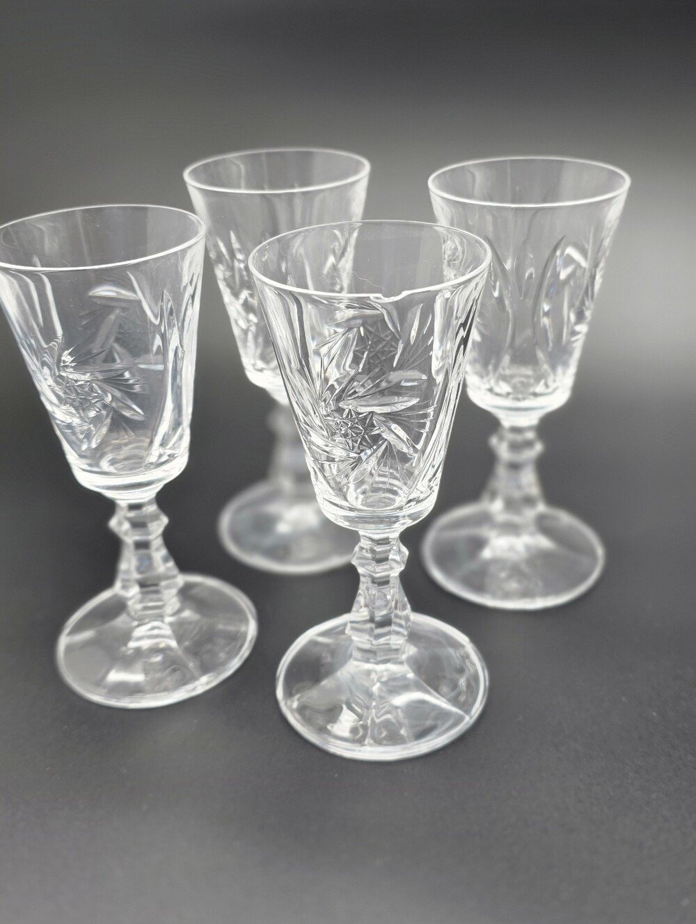 Vintage Cut Crystal Cordial Glasses Set of 4 Starburst Liqueur Shot Stemware 4.5